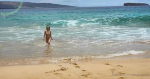 Innocentprovenguilty / emmaguilty / sophisticated_human_being nude photo #0189