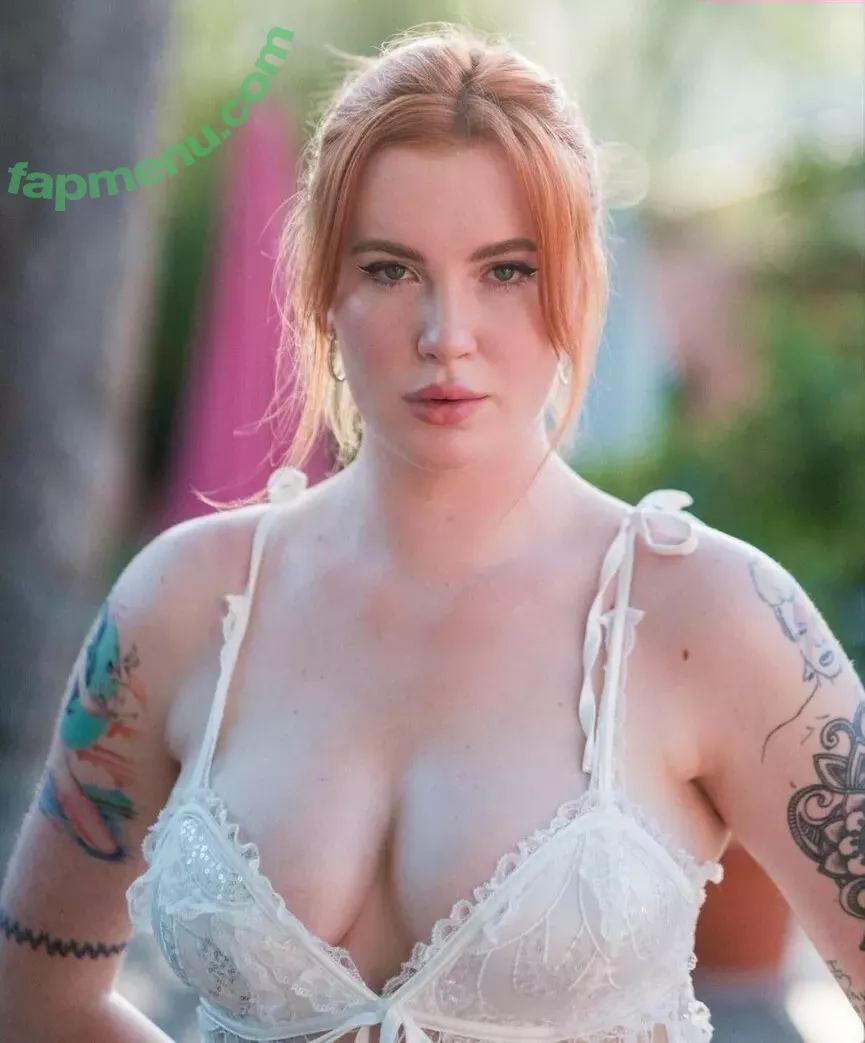 Ireland Baldwin nude photo #0094 (chloebaldwin... / irelandirelandireland)