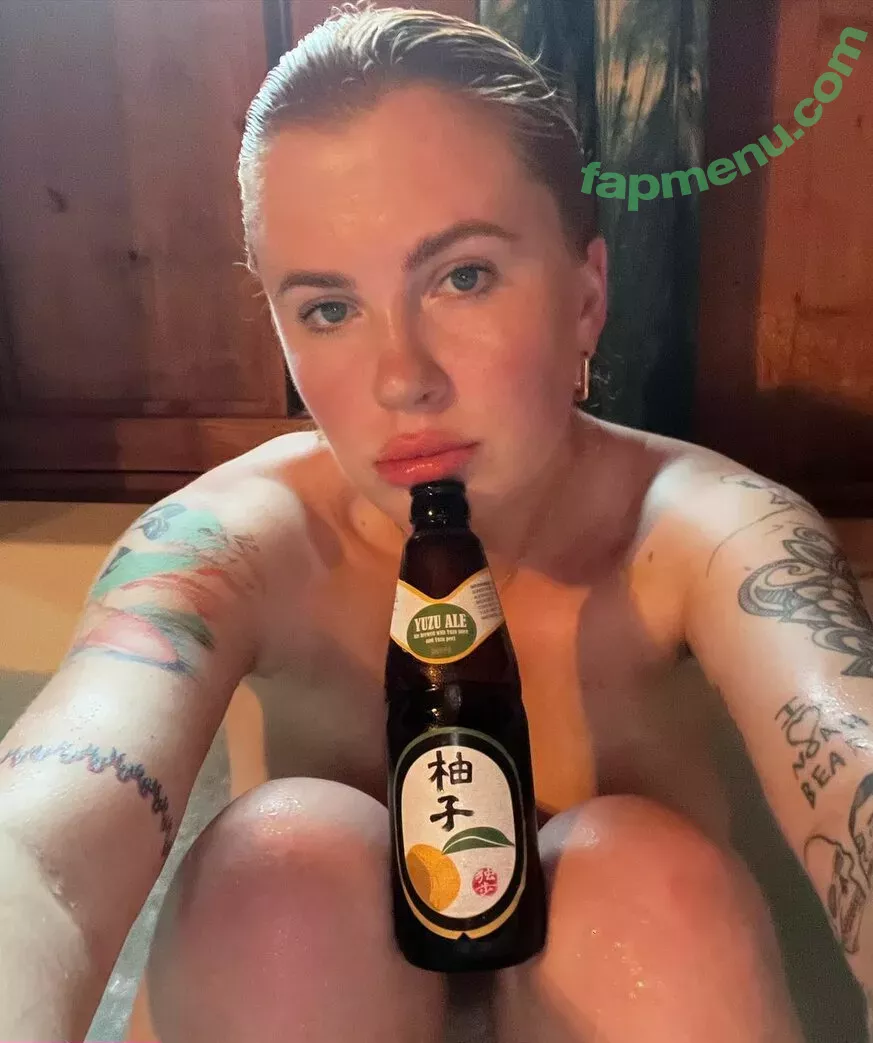 Ireland Baldwin nude photo #0101 (chloebaldwin... / irelandirelandireland)