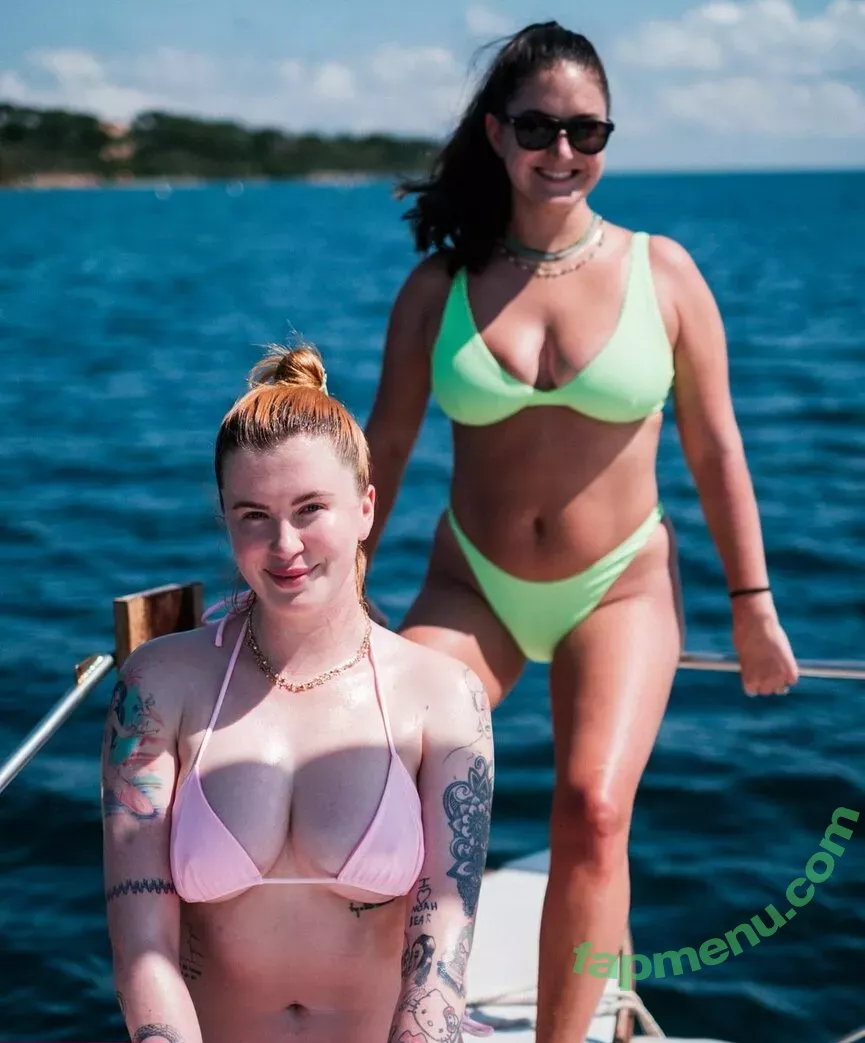 Ireland Baldwin nude photo #0112 (chloebaldwin... / irelandirelandireland)