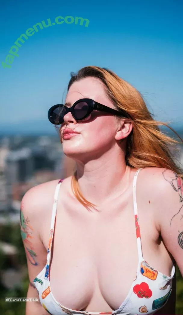 Ireland Baldwin nude photo #0123 (chloebaldwin... / irelandirelandireland)