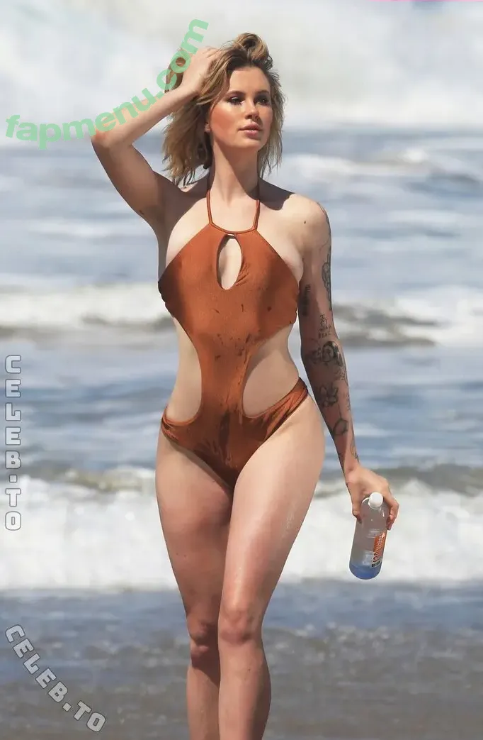 Ireland Baldwin nude photo #0651 (chloebaldwin... / irelandbasingerbaldwin)