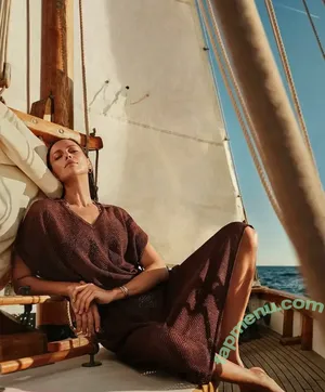 Irina Shayk / irinashayk / theirishayk nude photo #1968