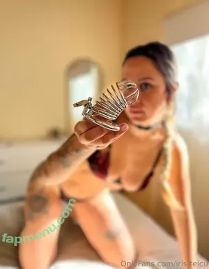 iris.teicu / petcuiris nude photo #0032