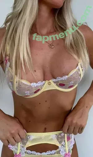 Isabel Ditlevsen / Isabelditlevsen nude photo #0011