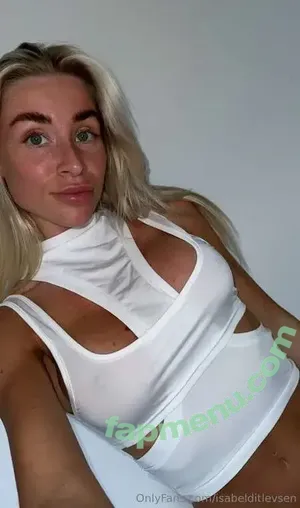 Isabel Ditlevsen / Isabelditlevsen nude photo #0051