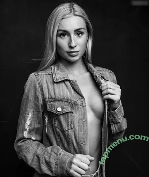 Isabel Ditlevsen / Isabelditlevsen nude photo #0215