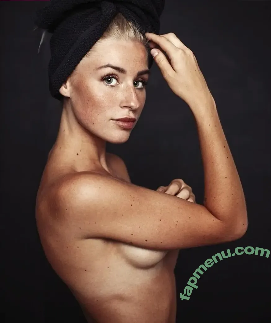 Isabel Ditlevsen nude photo #0223 (Isabelditlevsen)