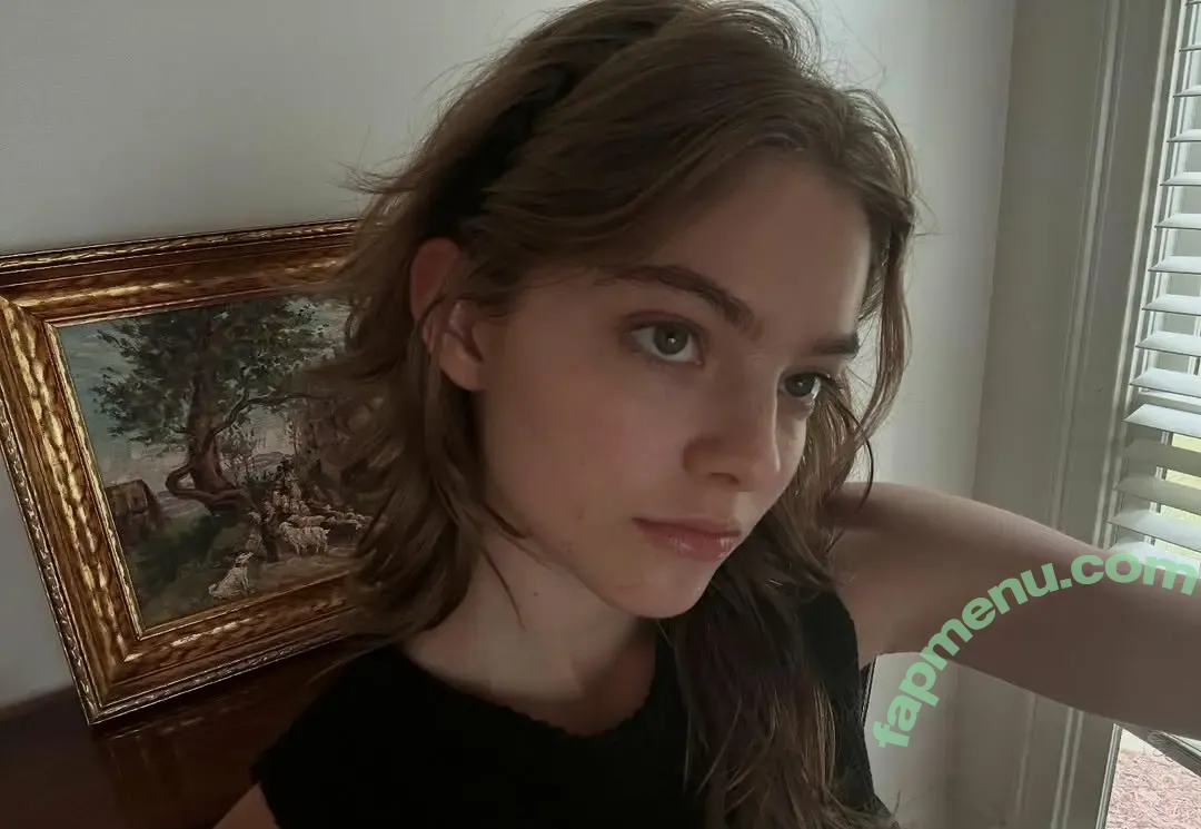 Isabel Myers nude photo #0103 (isabelmyers_s / shycutegf)