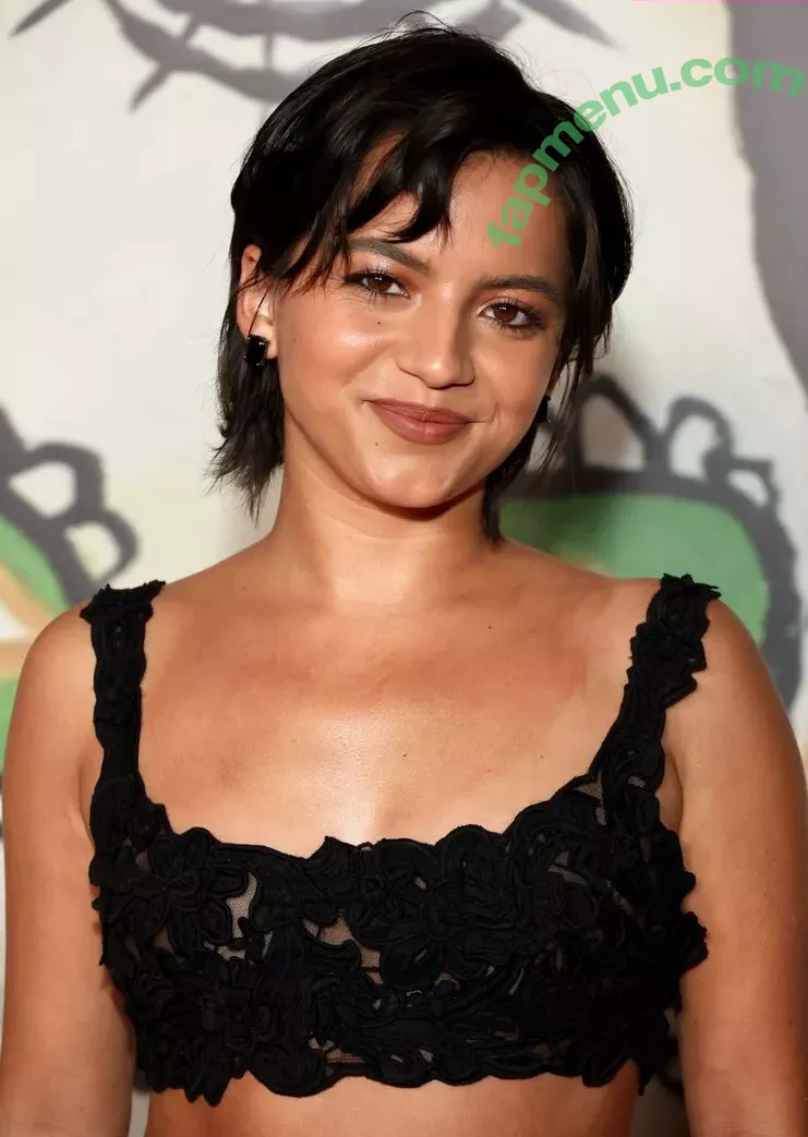 Isabela Merced nude photo #0979 (isabelamerced)
