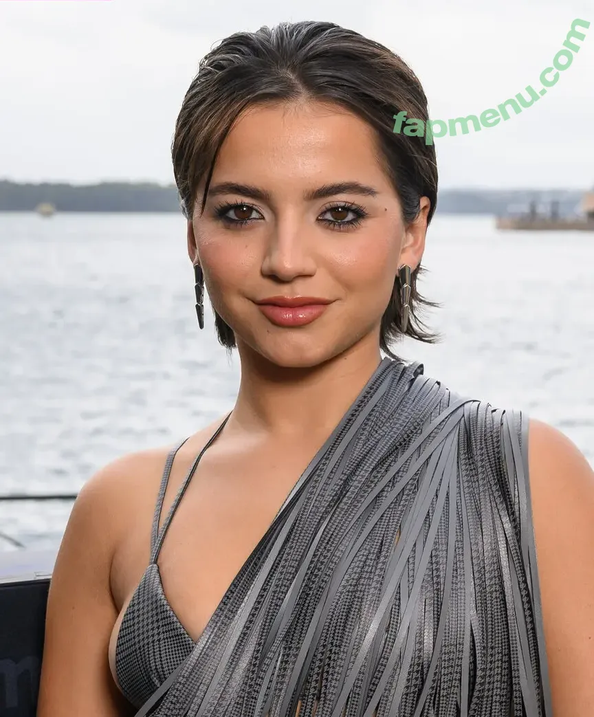 Isabela Merced nude photo #1187 (isabelamerced)