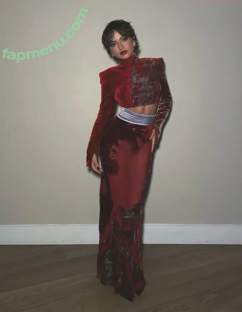 Isabela Merced nude photo #1624 (isabelamerced)
