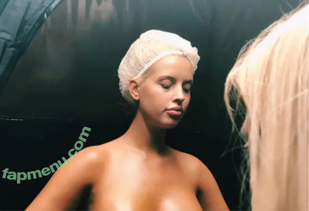 Isabell Eriksen nude photo #0002 (Isabell Eriksen)