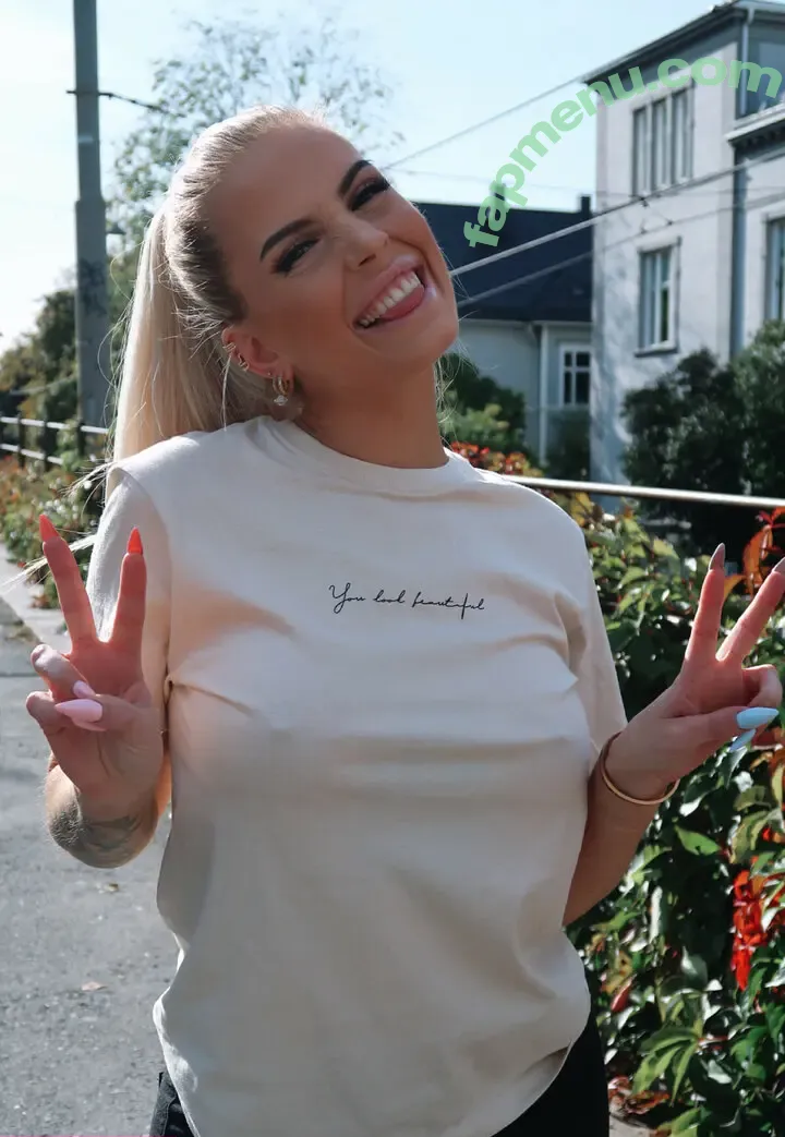 Isabell Eriksen nude photo #0006 (Isabell Eriksen)