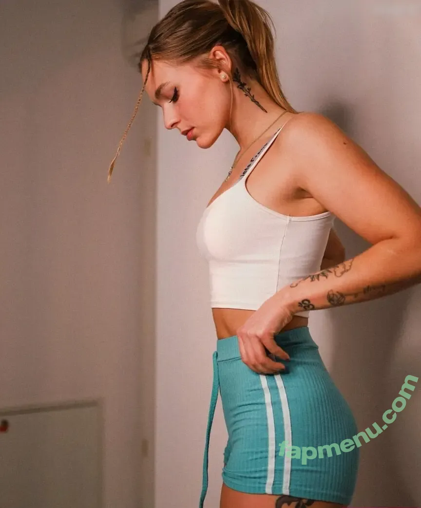 Isabell Giese Fitnessgirl nude photo #0021 (isabell_giese)