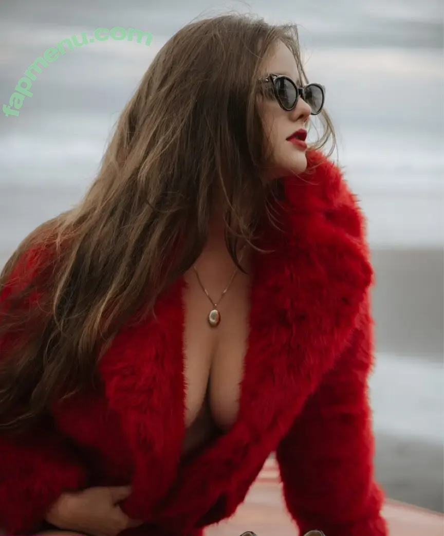 Isabella Ardley nude photo #0152 (isabella.110022)