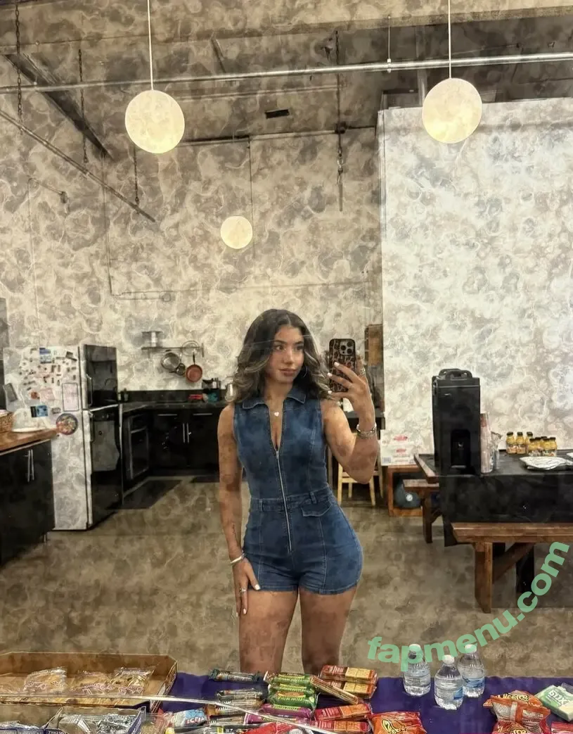 Isabella Ferreira nude photo #0071 (isabelly-ferreira / theisabellaferreira)