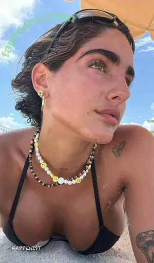  nude photo #0003