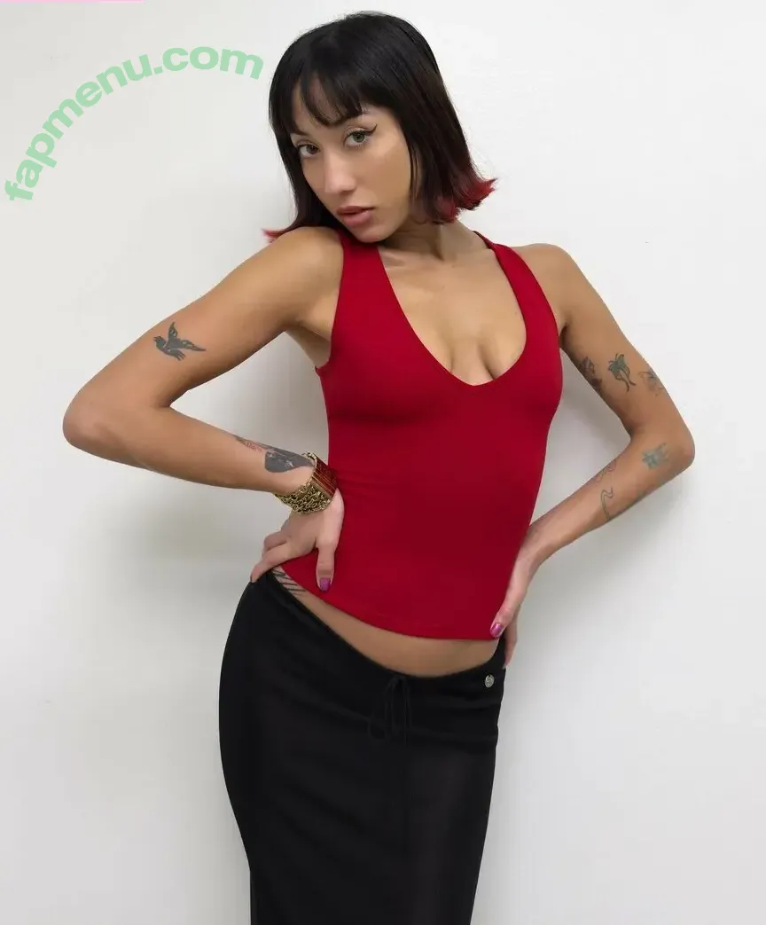 Isabella Lovestory nude photo #0006 (isabellalovestory)