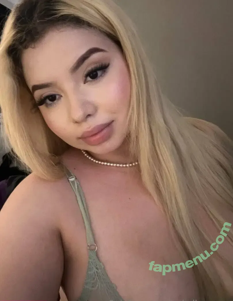 isabellaperezz nude photo #0069 (isabellaaperezzzz)