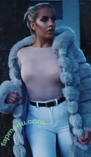  nude photo #0005