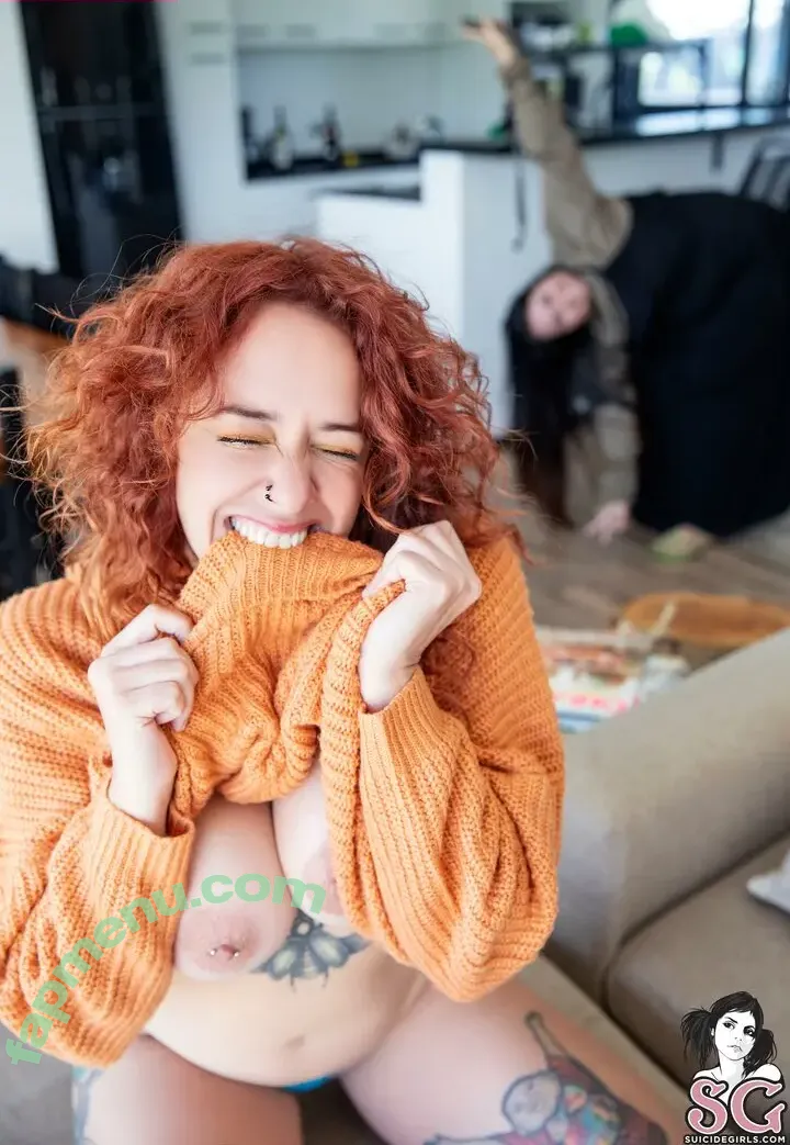 Isarizada nude photo #0097 (Isarizada)