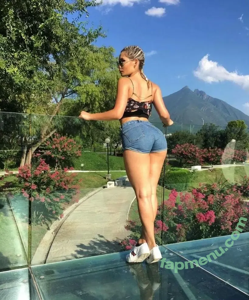isavegas nude photo #0007 (isavegas)