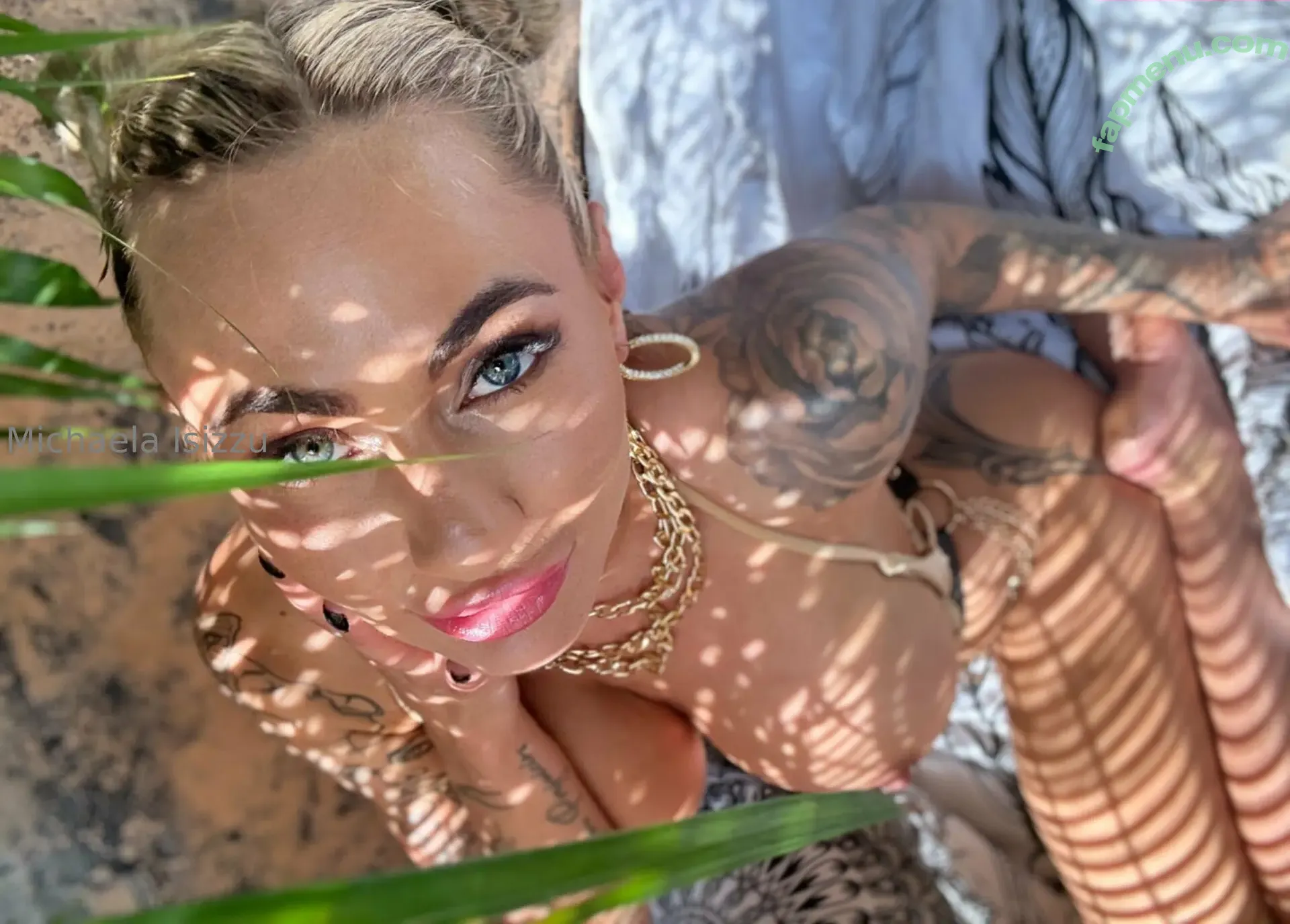isizzu nude photo #0080 (michaela.isizzu.of)