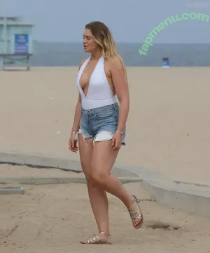 Iskra Lawrence / iskra nude photo #0835