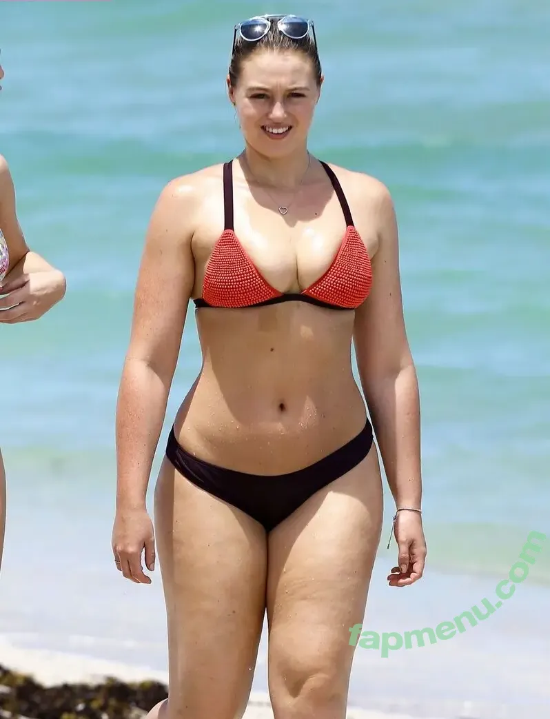 Iskra Lawrence nude photo #0751 (iskra)
