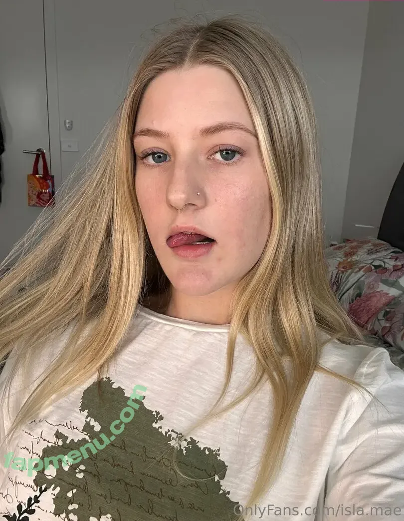 isla.mae nude photo #0012 (isla_mae_music)