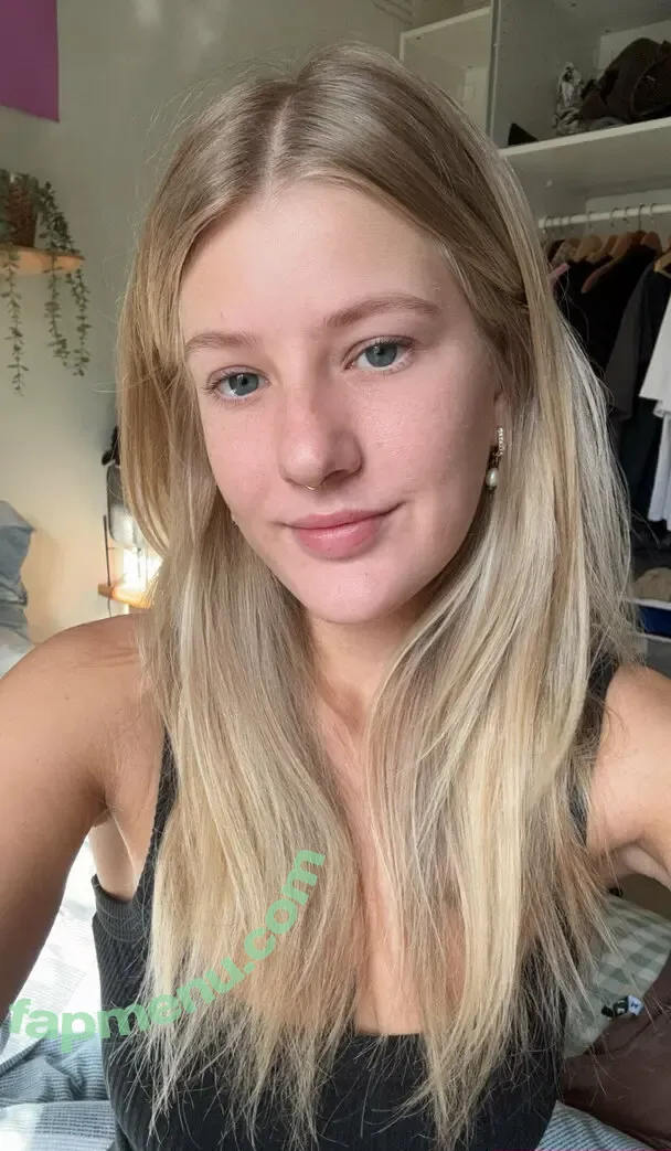 isla.mae nude photo #0013 (isla_mae_music)