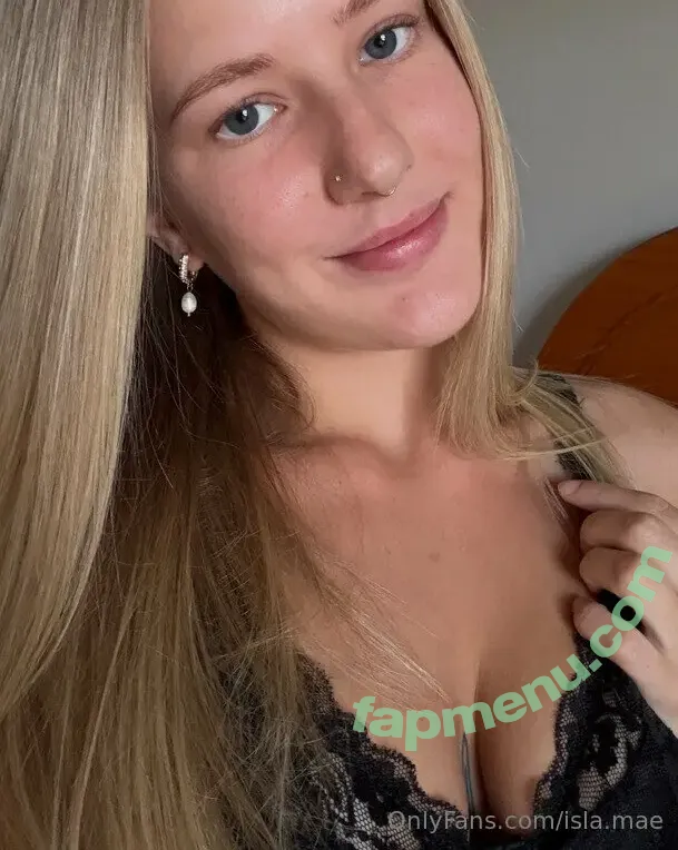 isla.mae nude photo #0032 (isla_mae_music)