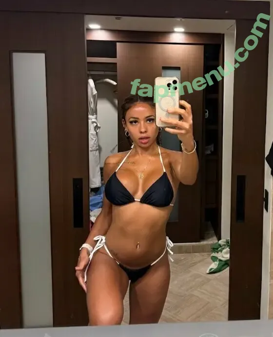 isnotmena nude photo #0012 (ximena.saenzz)