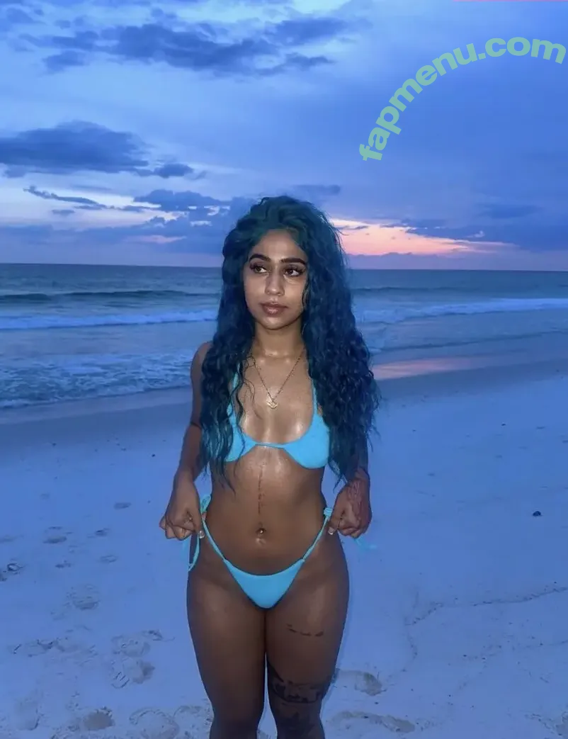 it.merr nude photo #0001 (DJ Merr / itmerr)