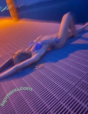 its_thatonetallgirl / Hailey / akhailey01 / itsthatpinkypie nude photo #0077