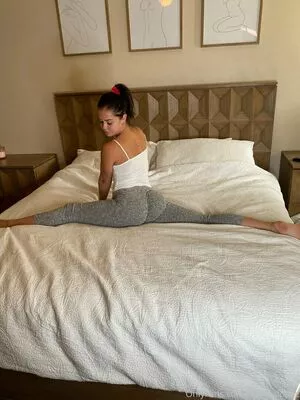 itsalinalopez / itsalinalopezofficial nude photo #0137
