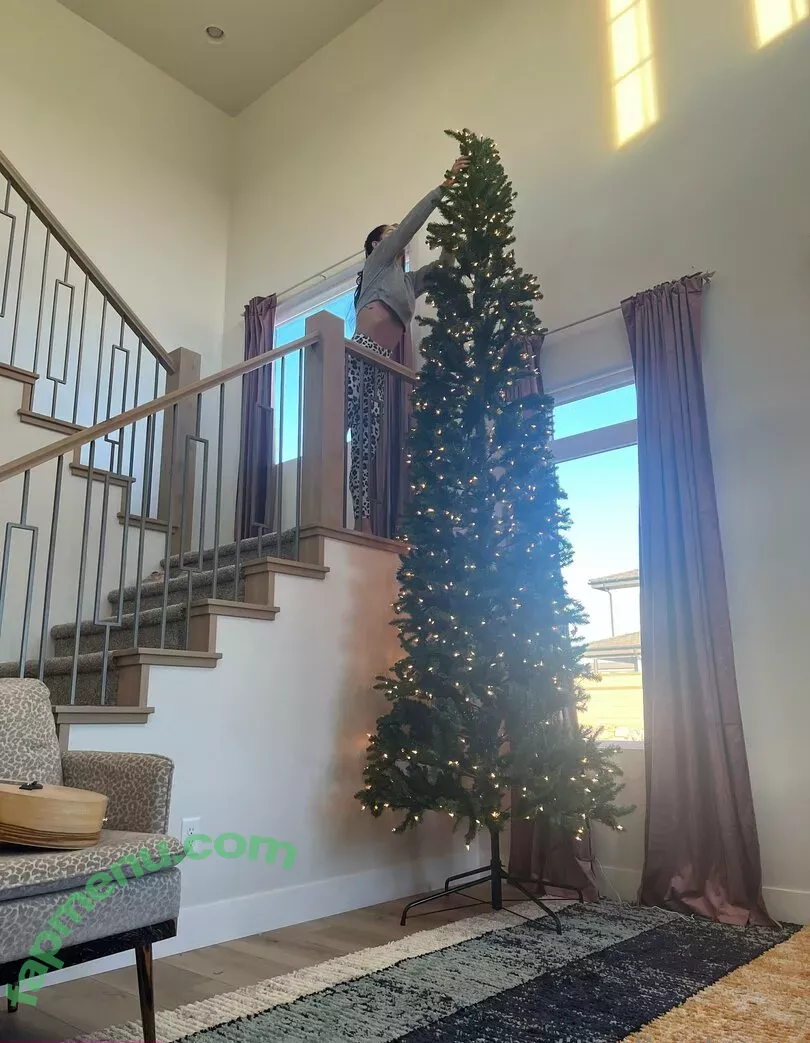 itsalinalopez nude photo #0025 (itsalinalopezofficial)