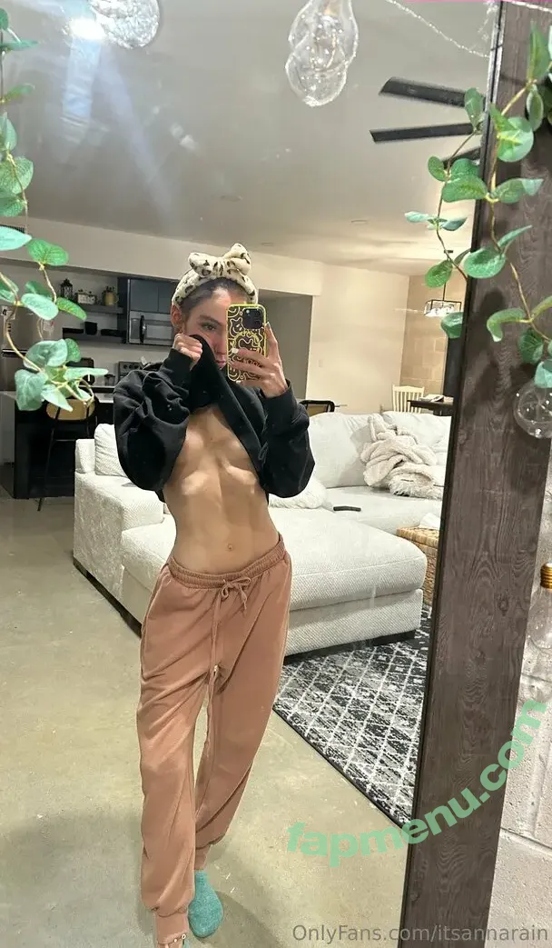 itsannarain nude photo #0048 (itsannarain__)