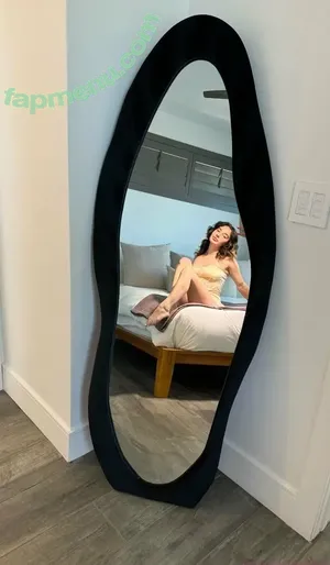  nude photo #0008