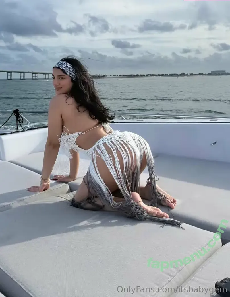 itsbabygem nude photo #0079 (babygemi)