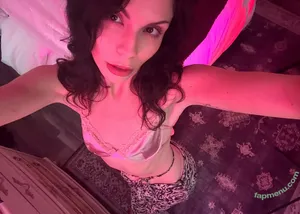 itsbellasonata / itsnotbella nude photo #0074