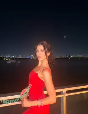 itsbellasonata / itsnotbella nude photo #0079