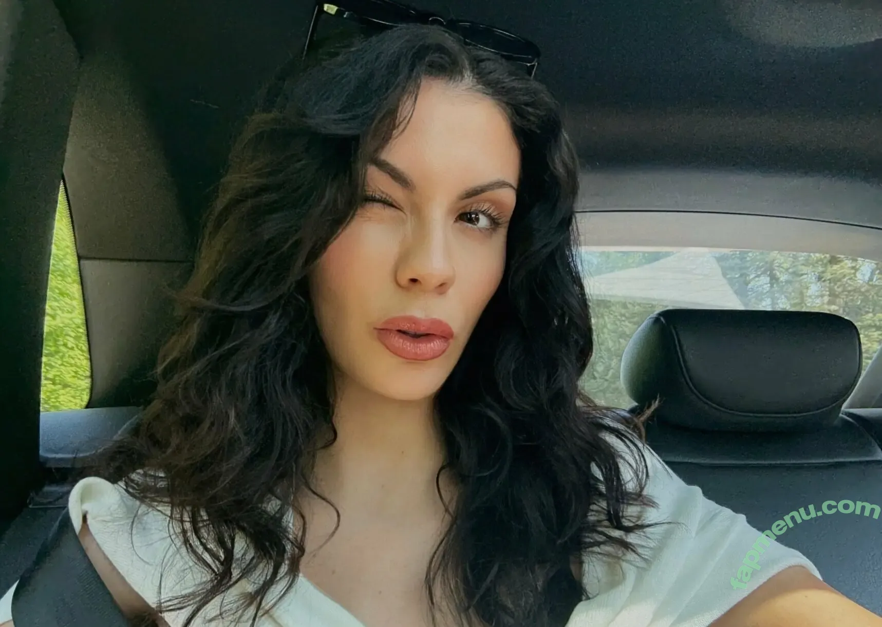itsbellasonata nude photo #0067 (itsnotbella)