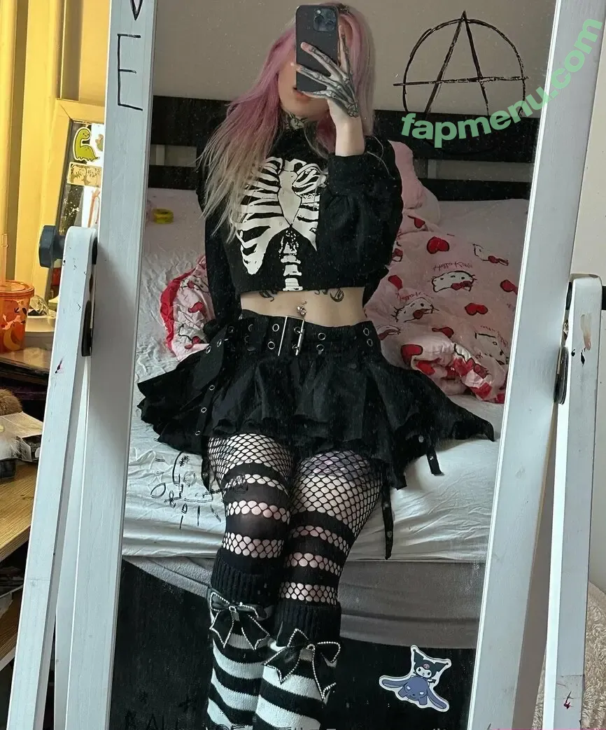 itscutiepiesade nude photo #0079 (itscutiepiesade)