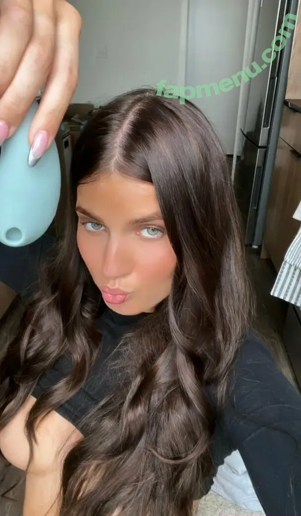 itsellableu nude photo #0003 (elllableu)