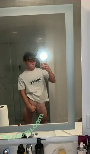 itsjacob2 / itsjacob2_ nude photo #0022