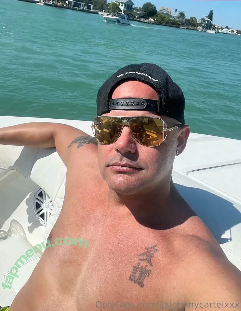 itsjohnnycartelxxx nude photo #0004 (its_johnnycartel)