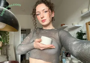 itsjoleneeee / joooes.secret nude photo #0045