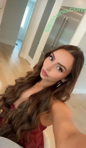 itsjuliaraleigh / juliaaraleigh nude photo #0035